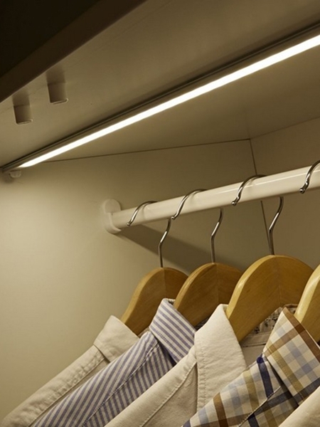 Led dán tủ quần áo